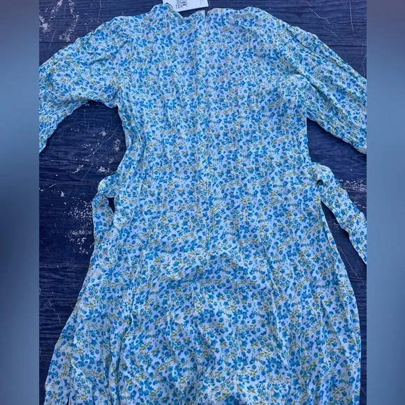 Faithful The Brand Maud Midi Floral Dress Size M - Picture 7 of 8